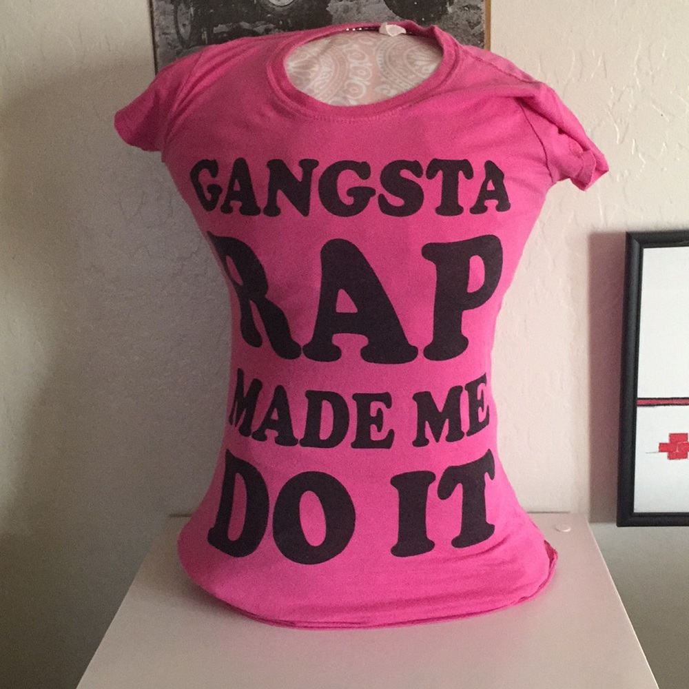 Pink "Gangsta Rap Made Me Do it" t-shirt size S